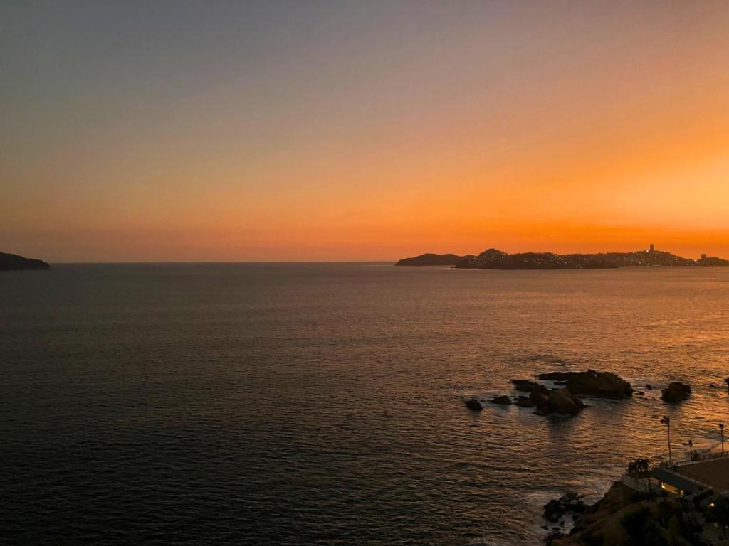 Suite 1808 By Suites Victoria Acapulco Exterior foto